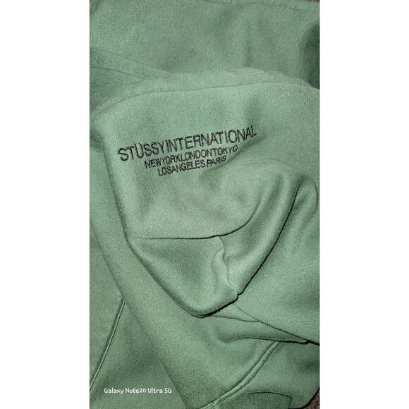 Vintage Unisex stussy hoodie will fit a woman small or a boys xl. EUC - Picture 3 of 3